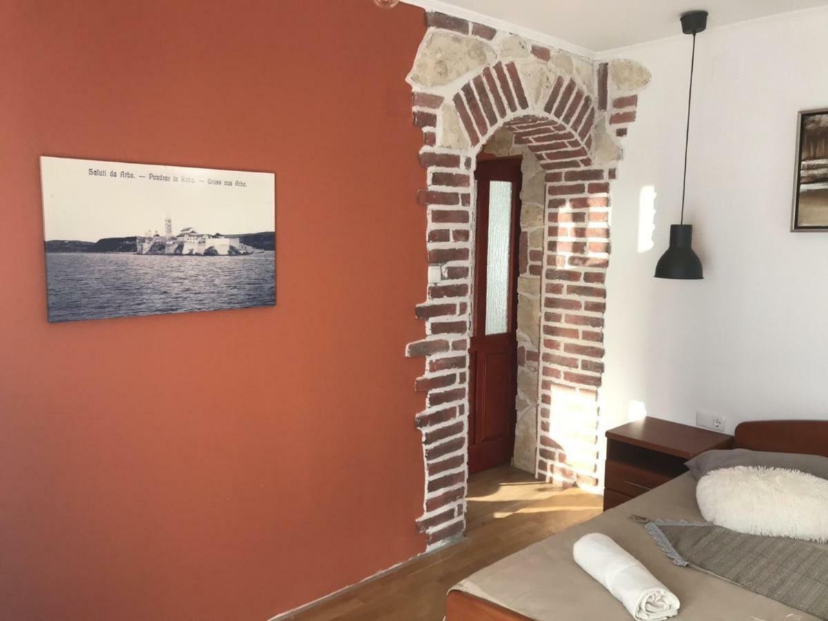 Apartment Beg Rab Town Eksteriør billede